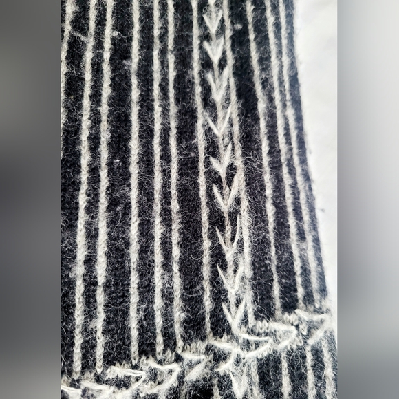 Sparrow Anthropologie Women's 100%Lamb Wool Cardigan Open Front Asym. S/M - Picture 3 of 16